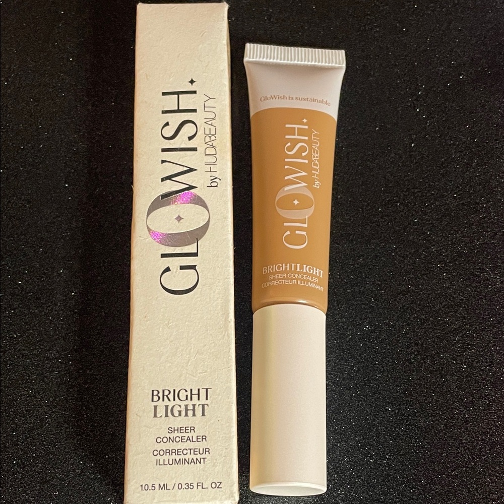 HUDA BEAUTY GloWish Bright Light Sheer Concealer - Tan